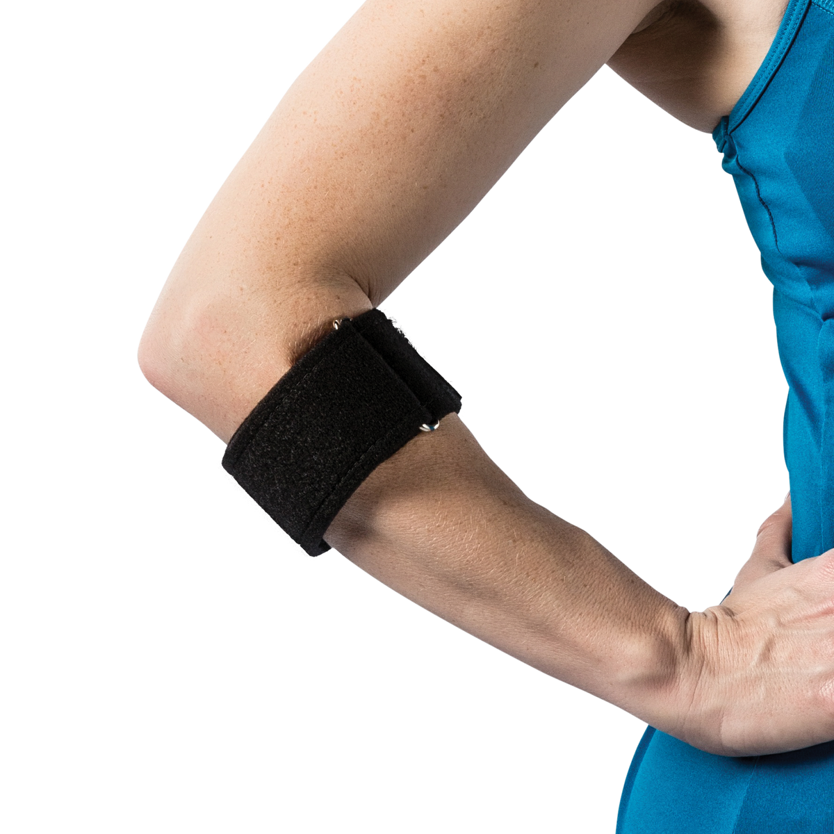 https://www.coreproducts.com/cdn/shop/products/elb-6508-tennis-elbow-strap-black-female-upright-coreproducts_1200x1200.png?v=1686756056